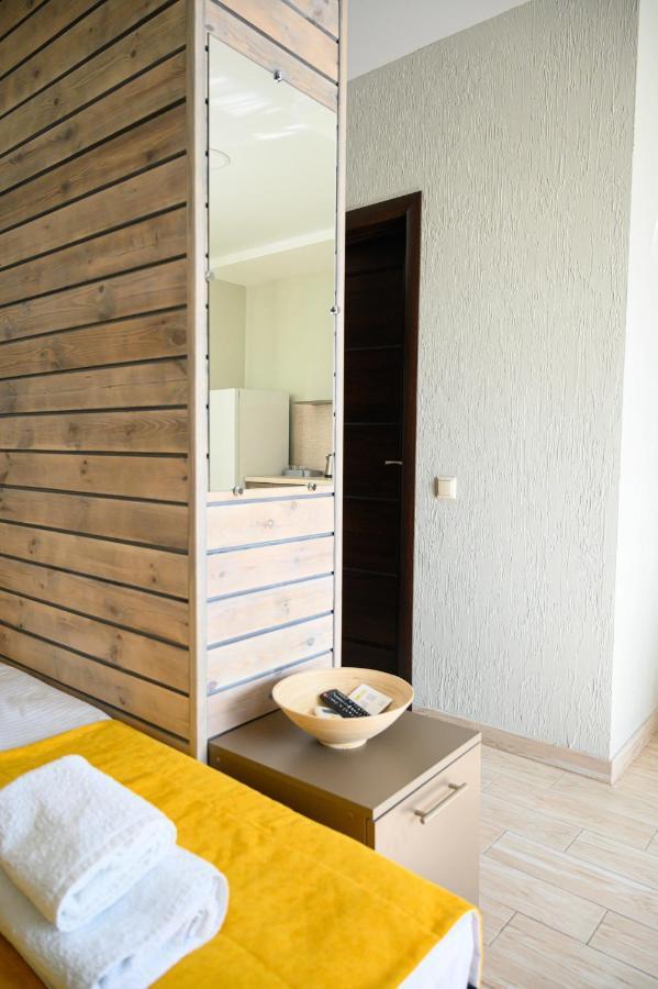 Space Apart Hotel Lutsʼk Dış mekan fotoğraf
