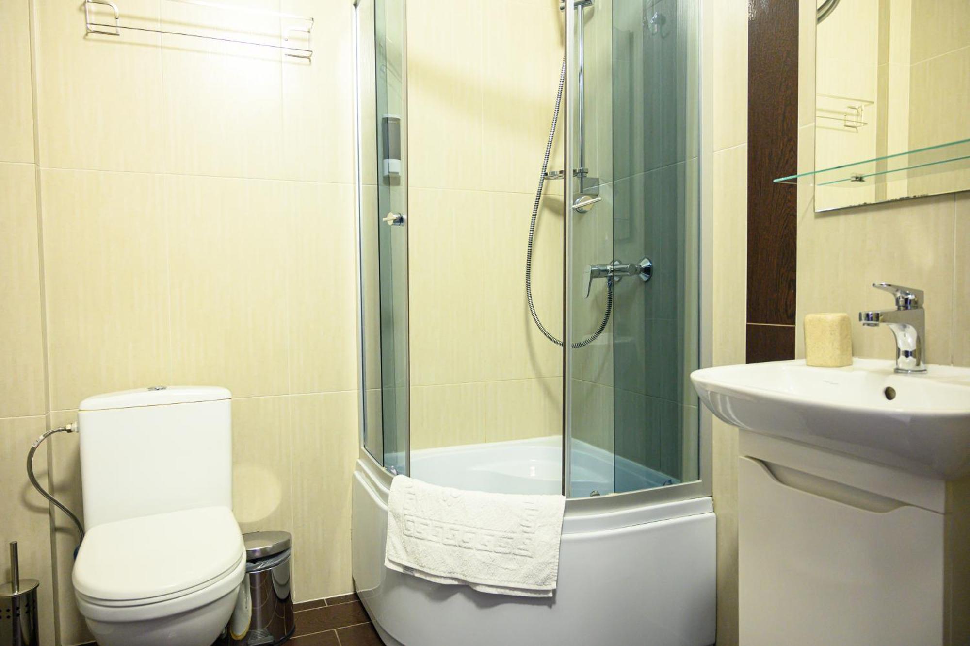 Space Apart Hotel Lutsʼk Dış mekan fotoğraf